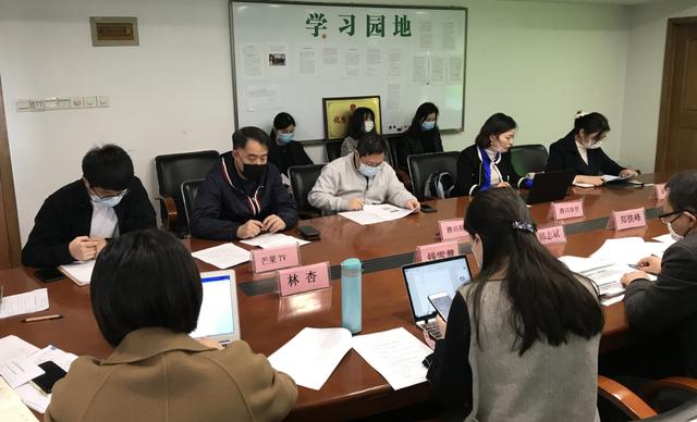 经济日报@同片不同价、多头收费！爱奇艺优酷等11家视音频网站被约谈