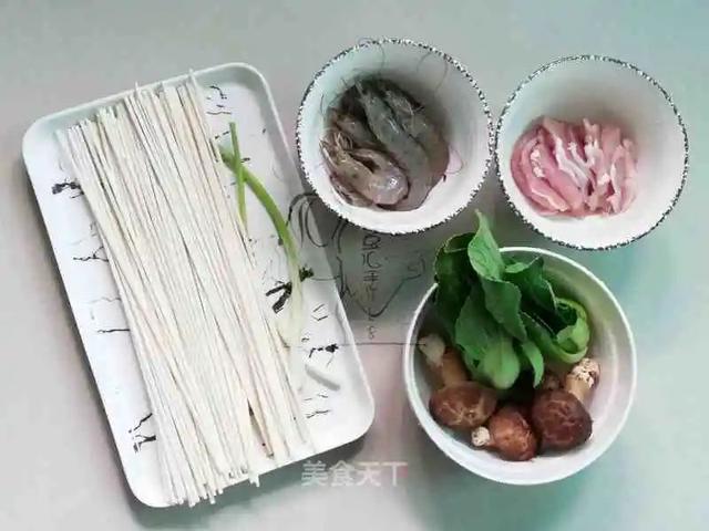 家常版地三鲜教程来了！茄子软糯，土豆粉面，蒜香浓郁超下饭