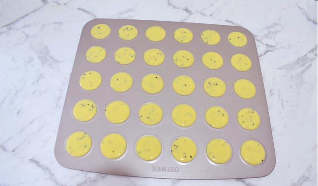 想吃薄脆的饼干不用去面包店买了，自己在家做，简单方便