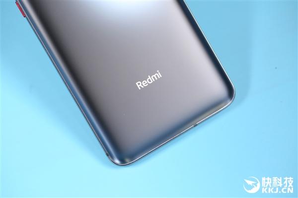 环球网：Redmi K30 Pro开箱图赏：弹出式真全面屏 无水滴无挖孔