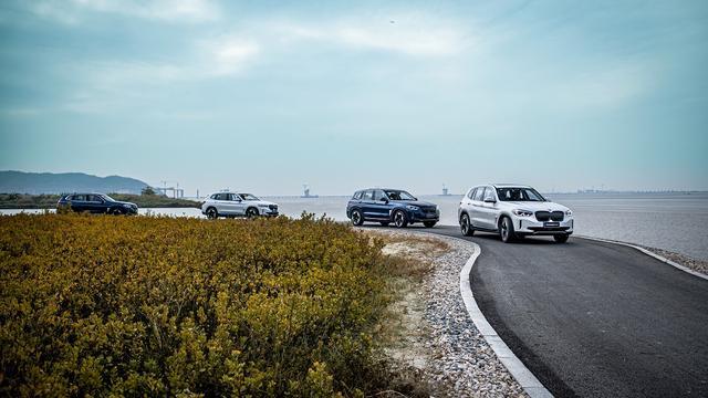 试驾国产BMW iX3，内里“黑科技”满满，驾驶乐趣依旧纯粹