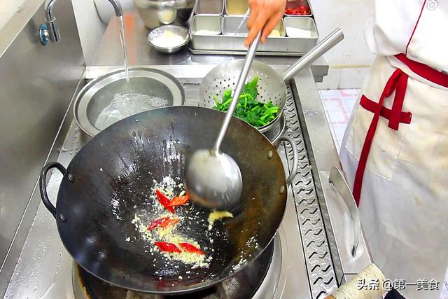 「吃天下」夏天，这种蔬菜具有清热解暑的功效，1斤才2块，但是孕妇不能吃