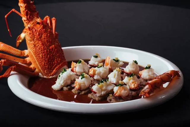 周一|魔都2021新晋首店级餐厅出炉，抢抢抢抢鲜收藏