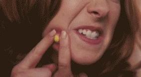 挤痘挤进ICU，还用上救命神器ECMO！每天输血10000多毫升