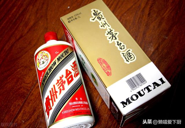 买白酒，“高尔夫酒大师”和“飞天茅台”有啥区别？涨知识了