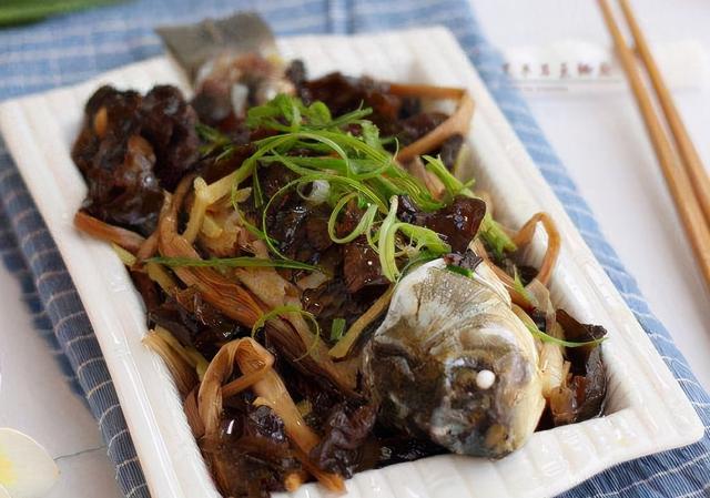 精选40款佳肴推荐，每天有新菜款款不重样，选几道为家人加餐吧