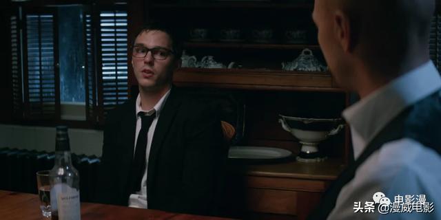 尼古拉斯·霍尔特试镜“野兽”时，导演竟然让他演了这？fun娱乐