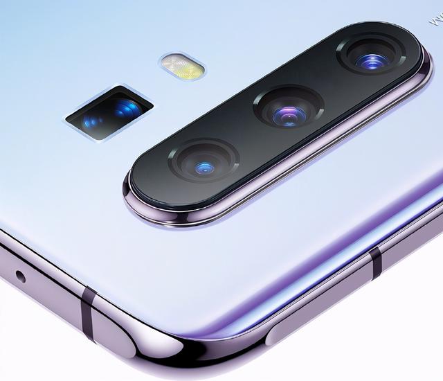 前置3200万+后置6400万，发布不到一年现如今处境尴尬