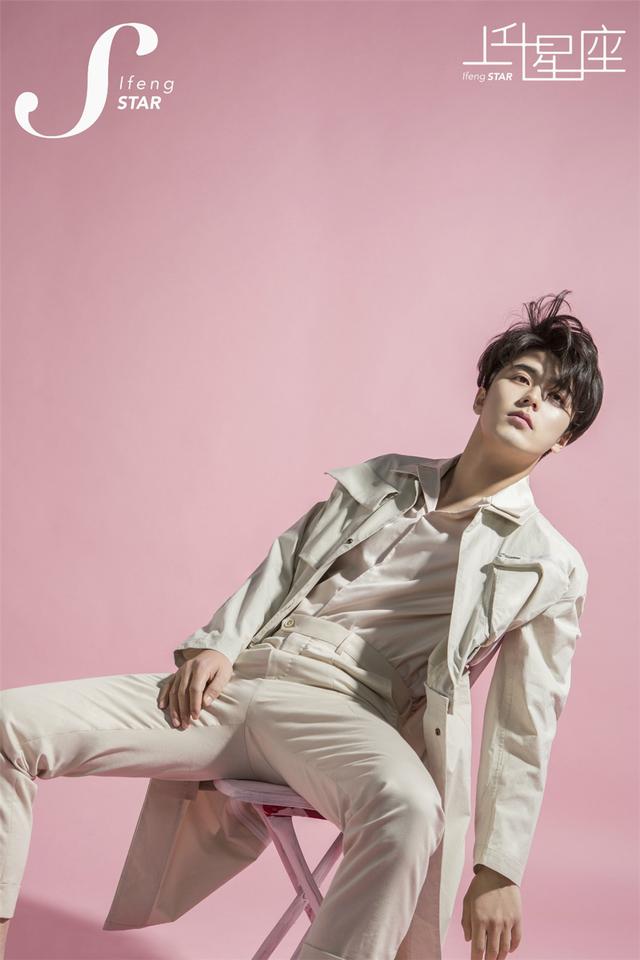 刘奕畅时尚大片曝光 风格百变造型清爽帅气新华网客户端