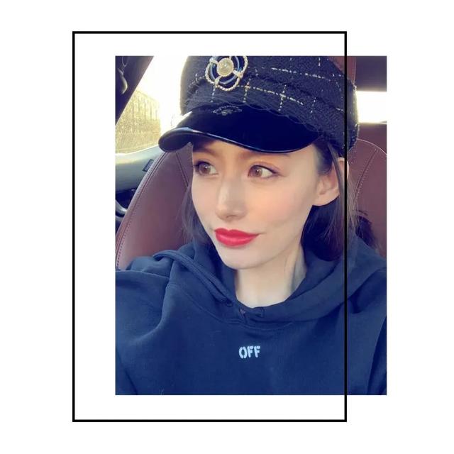 #你的育儿经#生娃之后肌肤松弛显老？看了她们之后觉得并没有啊