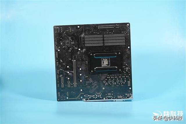 性价比小雕 技嘉B550M AORUS ELITE图赏