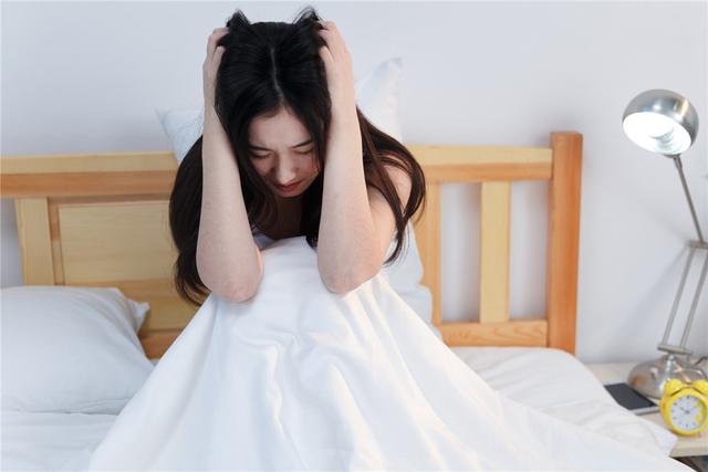 「你的育儿经」＂老婆，你顺产吧，省钱＂，妻子含泪生完小孩后，哽咽：我后悔了