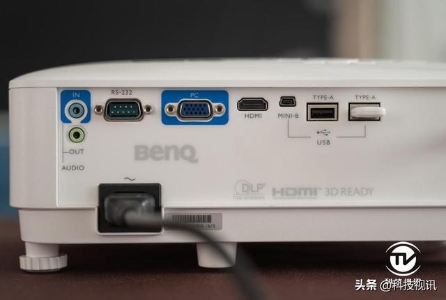 轻松驾驭！E往无前！明基E530智能投影仪新典范