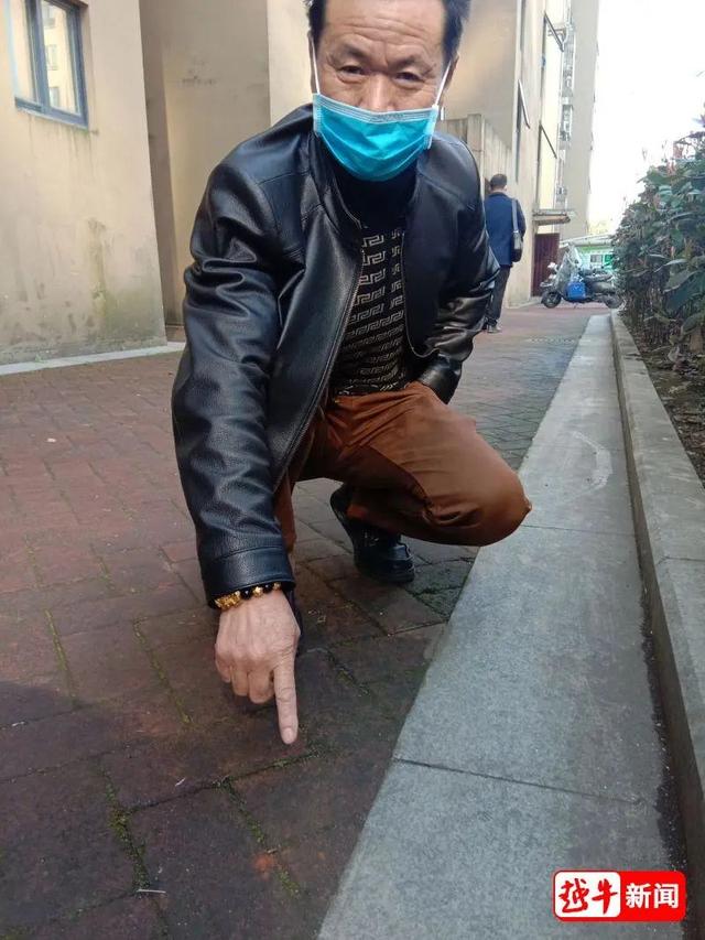 超级宝妈@14月龄宝宝被高空坠物砸成脑死亡！爸爸：砖块是个小男孩从顶楼扔下的