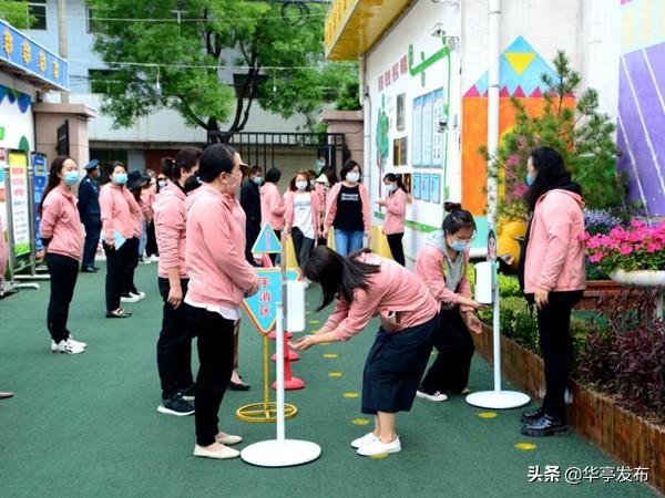 『你的育儿经』华亭市：东大街幼儿园开展疫情防控知识培训暨实操演练活动