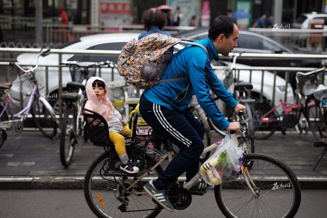 第一胎查出女孩不想要，二胎怀的是双胞胎，幸好是两个儿子