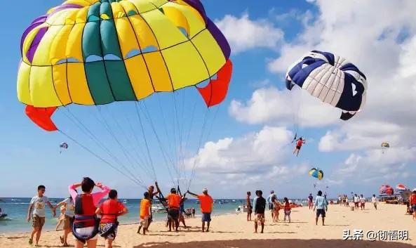 [趣旅游]巴厘岛，作为印度洋上一颗最闪亮的明珠，在最美的时光遇到你