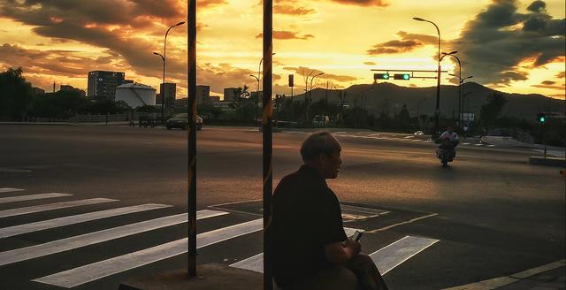 #你的育儿经#面对隔代教育的大问题——溺爱，不必要争吵，这样做对双方都好