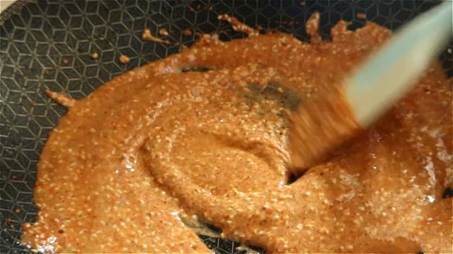 花生米加2个鸡蛋，没想到这么好吃，外酥里脆，当零食下酒都可以