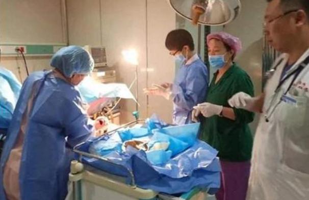 「超级宝妈」＂谢谢，我不爱喝牛奶＂，产妇没听懂产房＂暗语＂，竟闹出大笑话