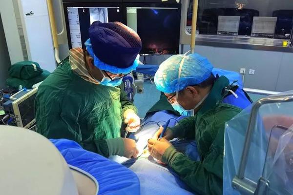 介入|联合手术！长治市人民医院成功帮患者躲过