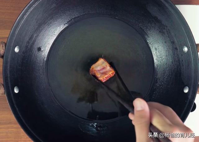 排骨这样做太好吃，外焦里嫩，鲜香营养，孩子爱吃的肉食美味