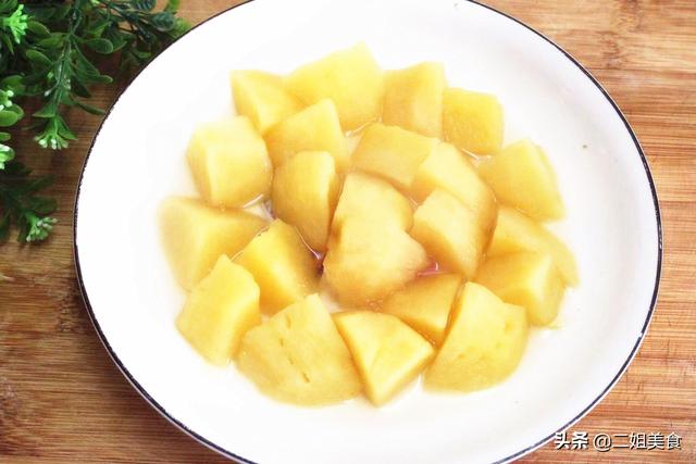 把苹果放锅里蒸一蒸，真是太聪明了，用途花钱买不到，简单还实用