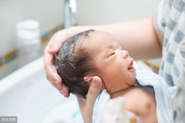 你的育儿经|为什么女性生完孩子后不能直接回病房,产科医生告知这些后果