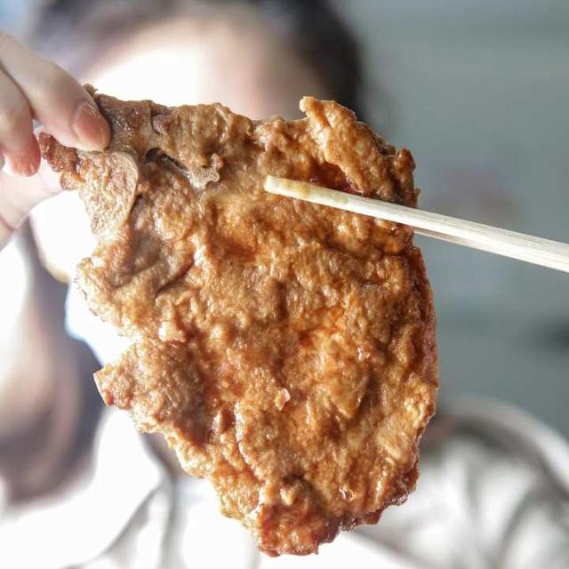 便利|排队排出C字型，滚一遍菜单只要人均20块，杭城打工人食堂新晋C位非它莫属
