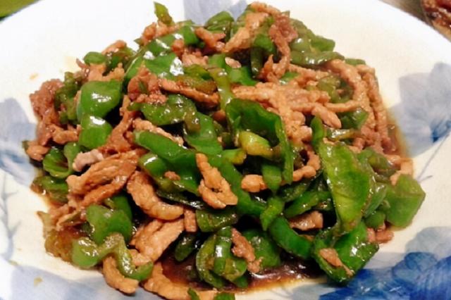 不论炒什么肉，要想鲜嫩就别直接下锅，学会这4招，肉不香都难
