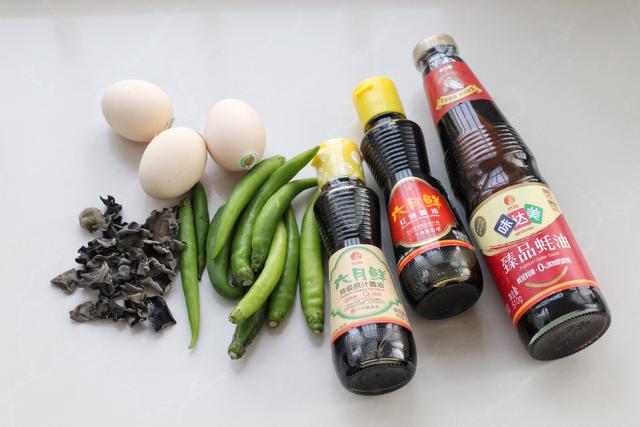 每次一遇到这菜就要两碗米饭打底，简单十分钟上桌，营养好吃