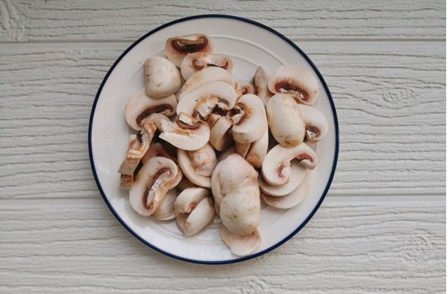 牛肉跟它是“天生一对”，营养健康，有条件的多吃