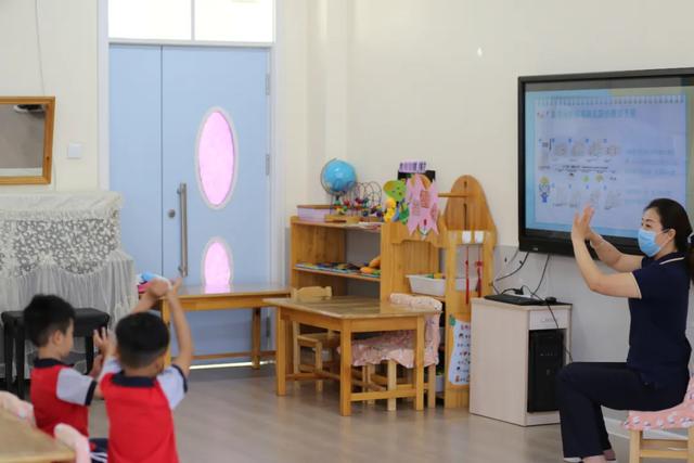 爱心总动员|不负时光 重燃希望 丨 文圣路（主园）幼儿复园一日生活纪实