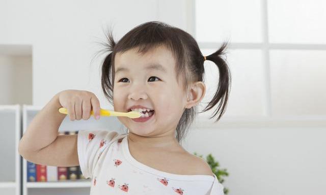 超级宝妈|老人言：小时有这三大特征的孩子，长大难逃“变丑”厄运，还挺准