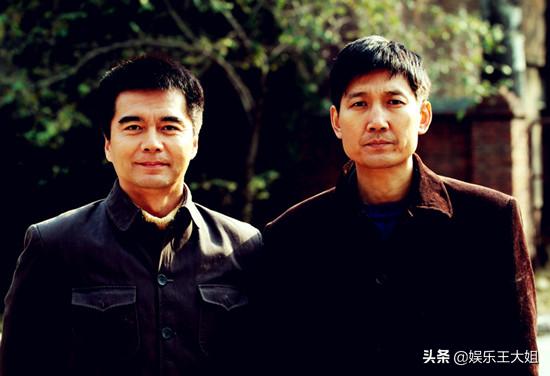 那抹微光|他是实力派演员，与德国妻子恩爱20多年，混血女儿犹如天使很漂亮