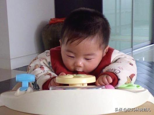 思念淡如水|儿科医生：孩子2岁不到，3种辅食不要再吃了，脾虚积食还不长个