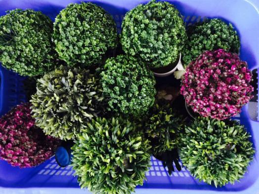 你的育儿经|当建构区搬到了户外,孩子能搭出一整个世界