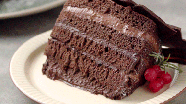 什么圣诞节，不就是找个借口吃蛋糕吗？