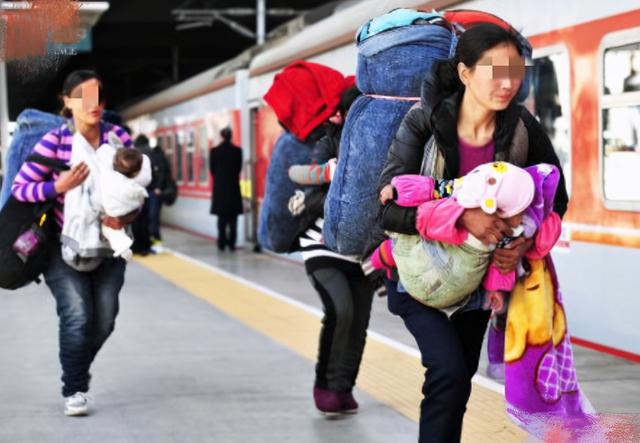 “带孩子到底有多累？”，奶爸全职带娃一年后，与妻子和平离婚