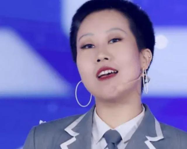 上官喜爱小名，虞书欣小名，孔雪儿小名，看到赵小棠：反差太大|资讯早知道