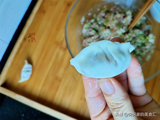 冬天，学学用它包饺子吃，鲜香味美吃不腻，比萝卜白菜馅都好吃