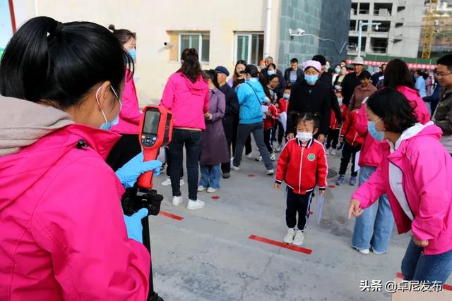 你的育儿经|卓尼幼儿园开园啦！直击“神兽归园”第一现场！