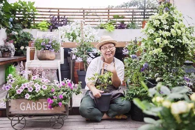 她和5岁女儿耗时2年，打造南京最美屋顶花园，惊艳园艺圈