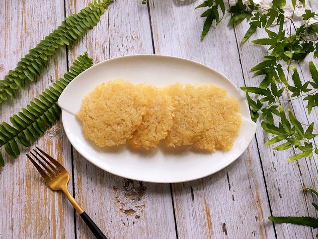 在家自制锅巴，做法很简单，咬一口又香又脆，全家都爱吃