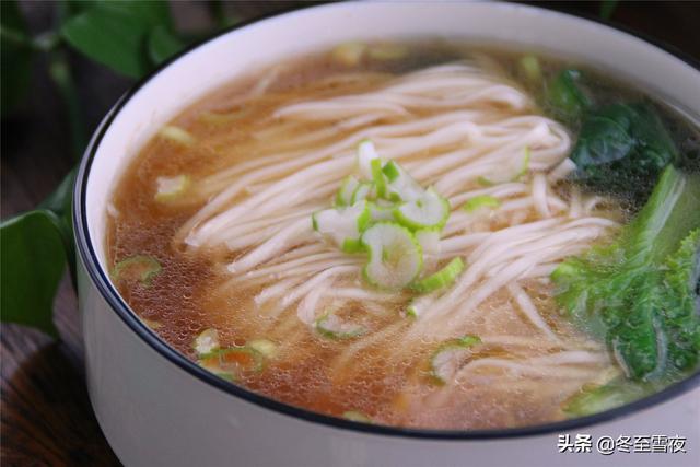 【你的育儿经】学会这些菜肴的做法，孩子吃饭父母不用犯愁了，孩子自己抢着吃