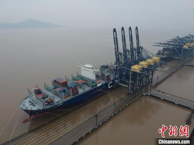 企业|缓解“一箱难求”73万标箱空集装箱“抵达”浙江宁波