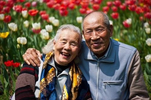 “三不”父母让儿女哑口无言：不带娃、不出力，不用你养老