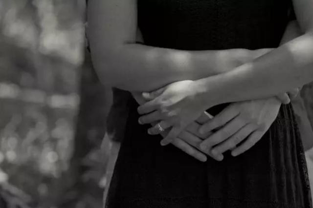 【你的育儿经】要强妻子习惯照顾丈夫：怀孕期间也要逞强，自己的选择