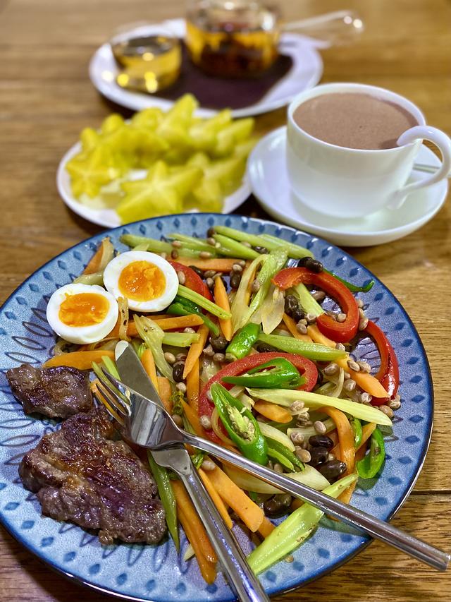 蜂蜜减肥食谱：蜂蜜黑麦面包的做法，蜂蜜紫薯奶茶的做法