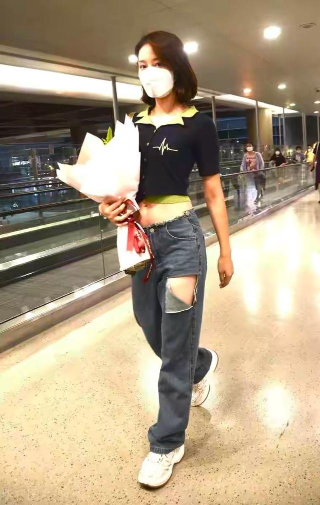 电影工厂|蓝盈莹被吐槽没女主脸！姐姐初舞台夺第一，看她私照才知她不简单